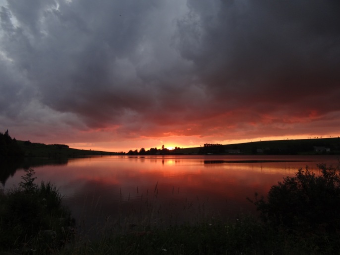 Lac de St Front - coucher de soleil